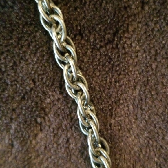 Vintage Fleur de Lis Statement Necklace - Picture 3 of 4